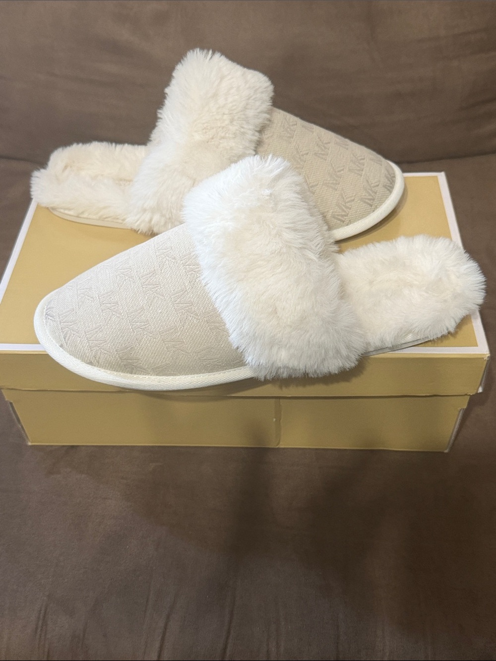 Michael Kors Tula Scuff Cream Faux-Fur Logo Slide Slippers